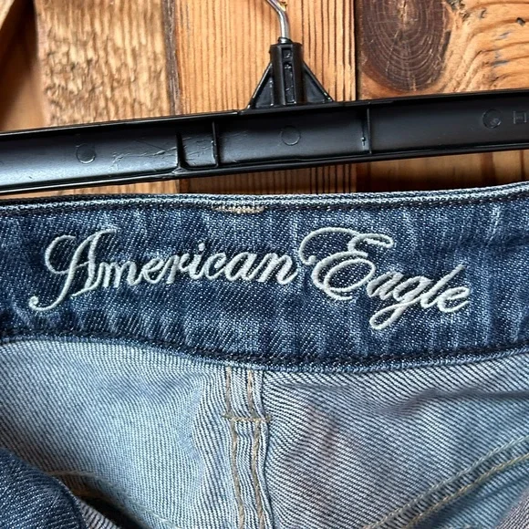 Women’s American Eagle Bootcut Jeans - Picture 4 of 6
